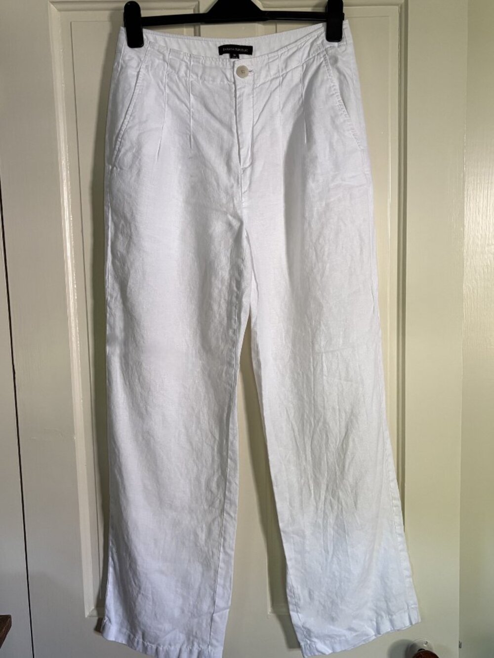 Banana Republic White 100% Linen Pants